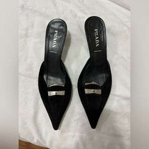 Vintage Prada black kitten heels